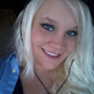 Meet your Posher, Stacy